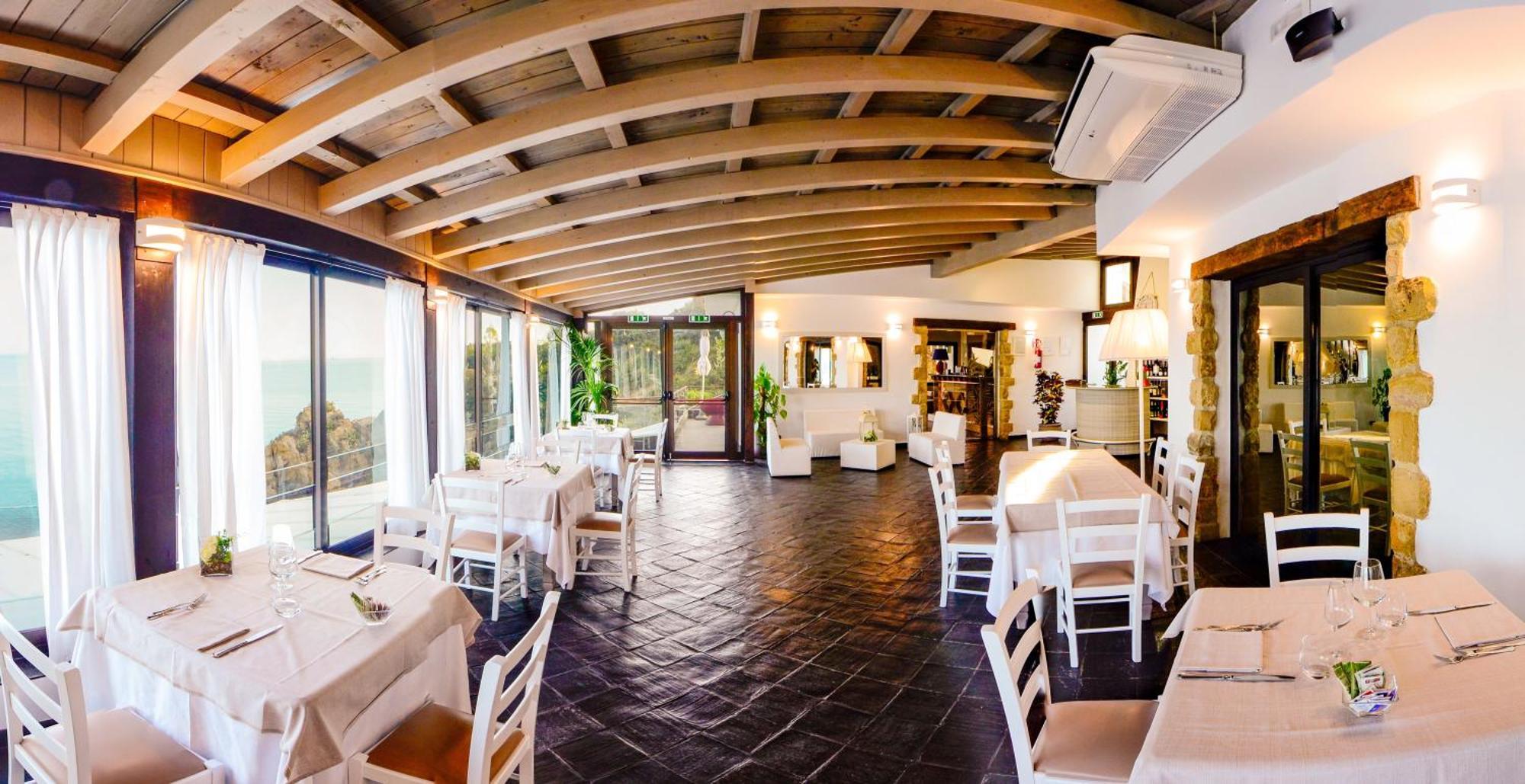 Calanica Resort تْشيفالو المظهر الخارجي الصورة