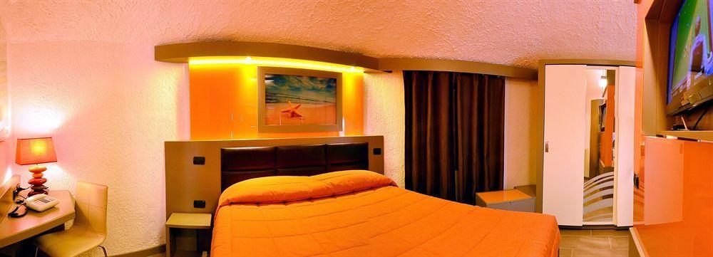 Calanica Resort تْشيفالو المظهر الخارجي الصورة