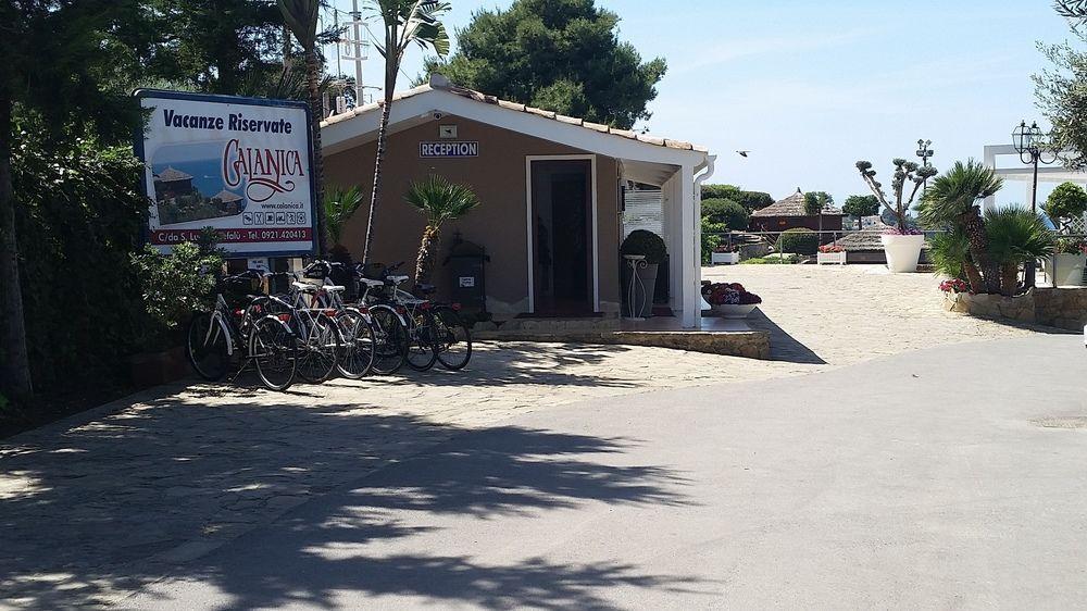 Calanica Resort تْشيفالو المظهر الخارجي الصورة