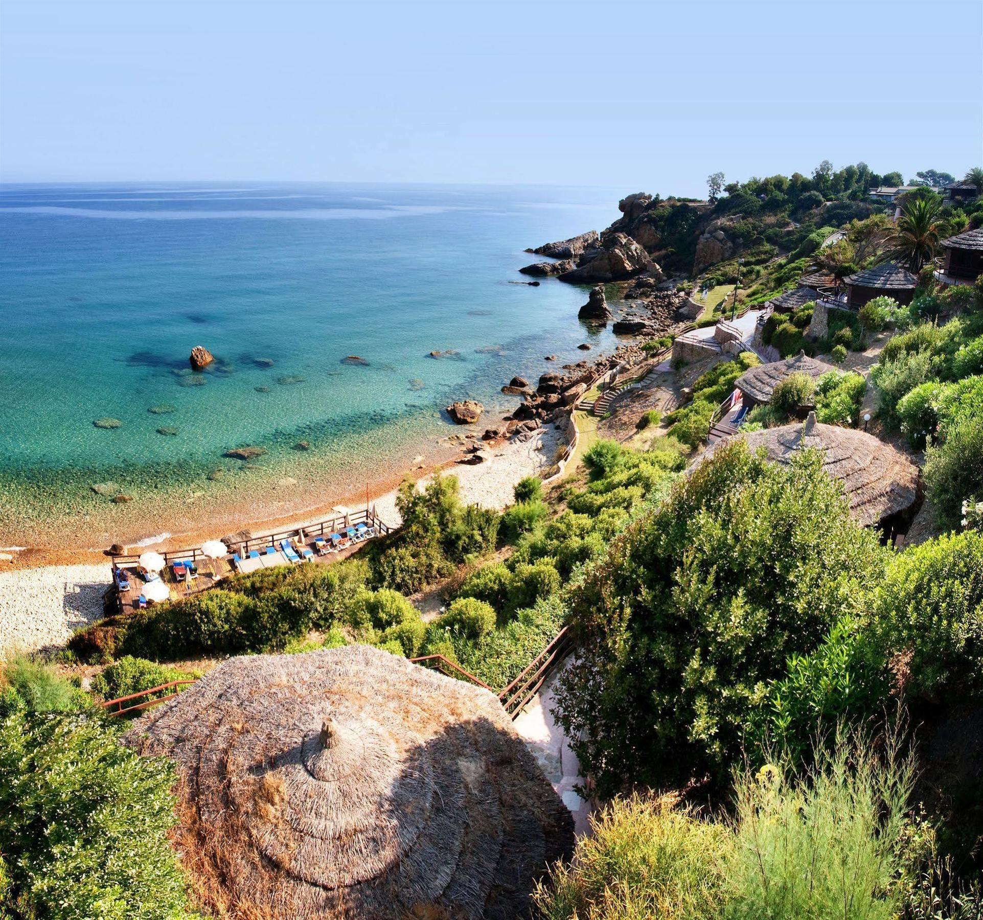 Calanica Resort تْشيفالو المظهر الخارجي الصورة
