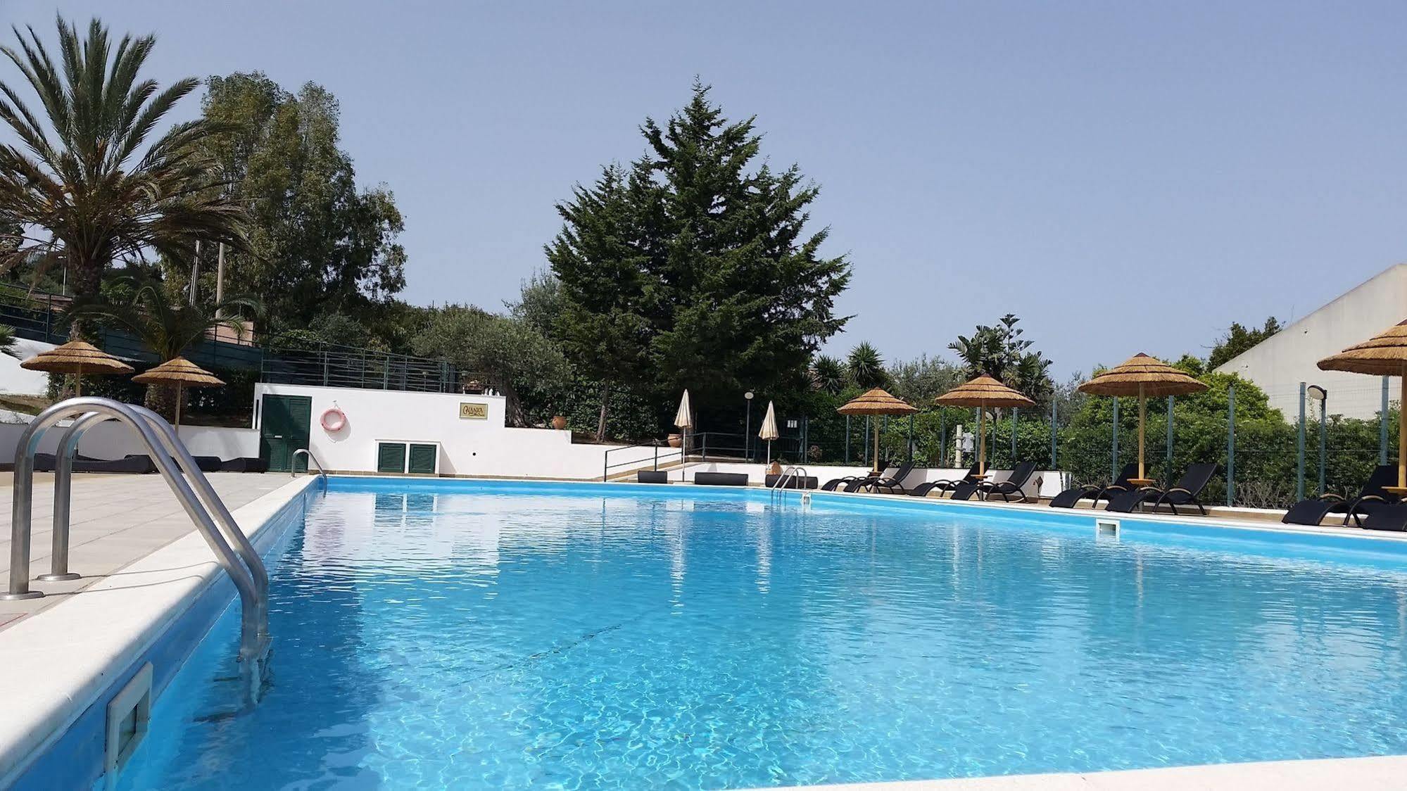 Calanica Resort تْشيفالو المظهر الخارجي الصورة